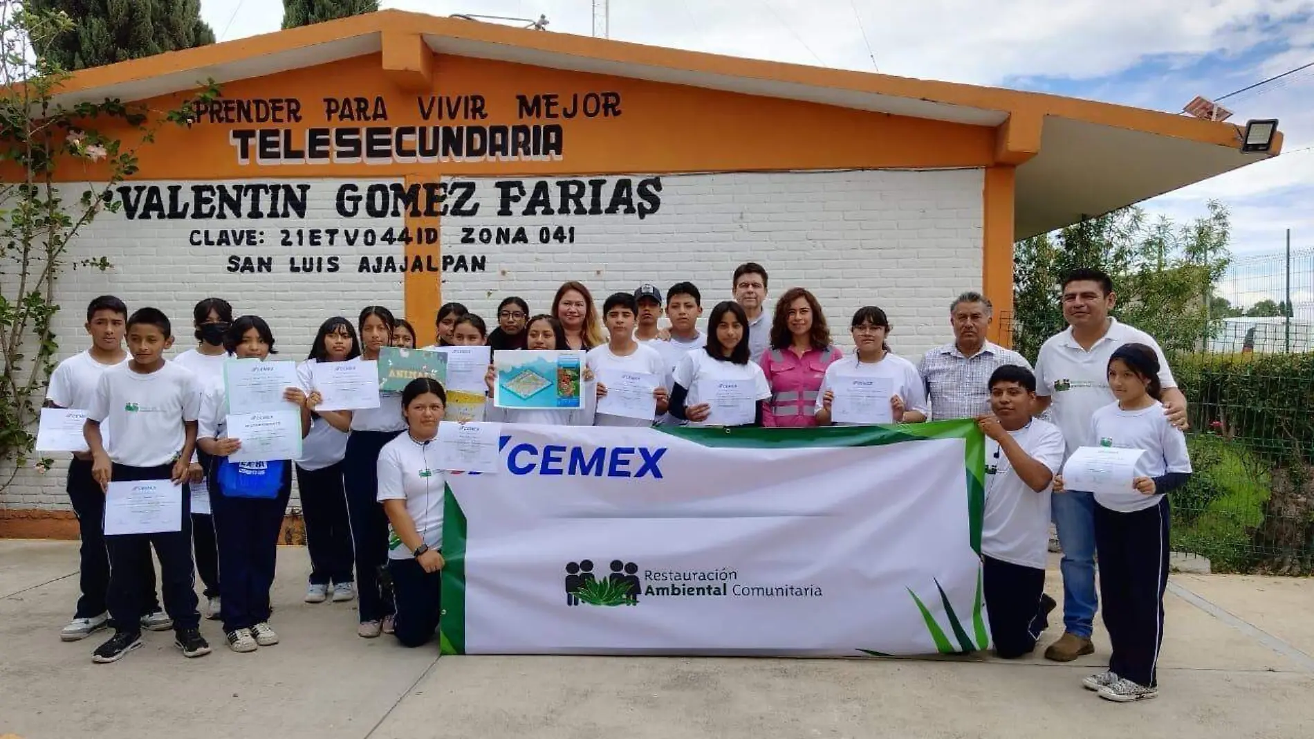 Cemex (10)